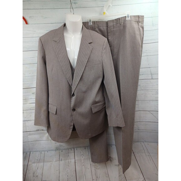 Vtg The Confort Suit Set Mens 3 Pcs Brown Disco Leisure Pinstripe Sz 44 Vest